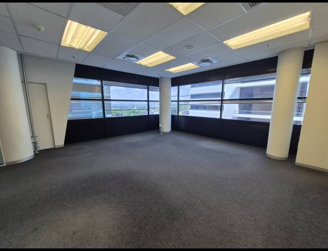 105M² OFFICE TO LET IN SANDTON CENTRAL